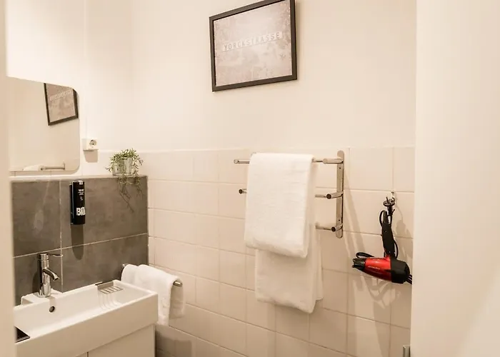 Industrial Loft In Mitte