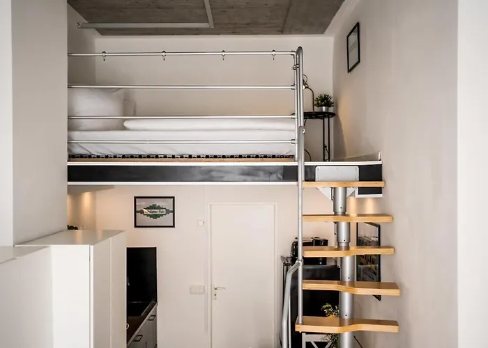 Industrial Loft In Mitte *